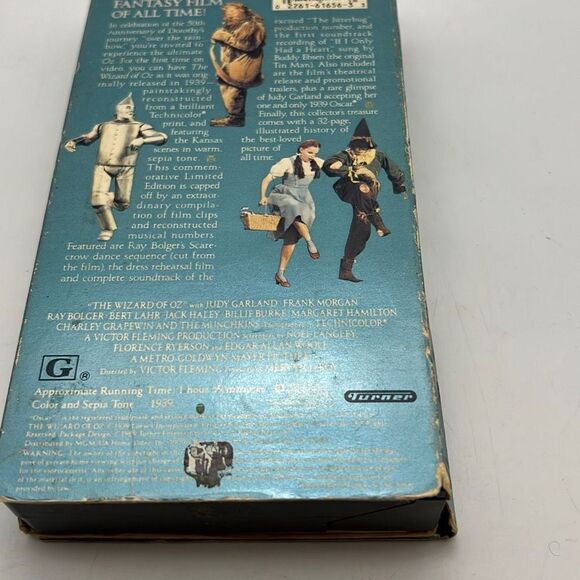 The Wizard of Oz w/ Collectors‎ Book 1989 VHS 50th Anniversary Edition - Picture 3 of 4